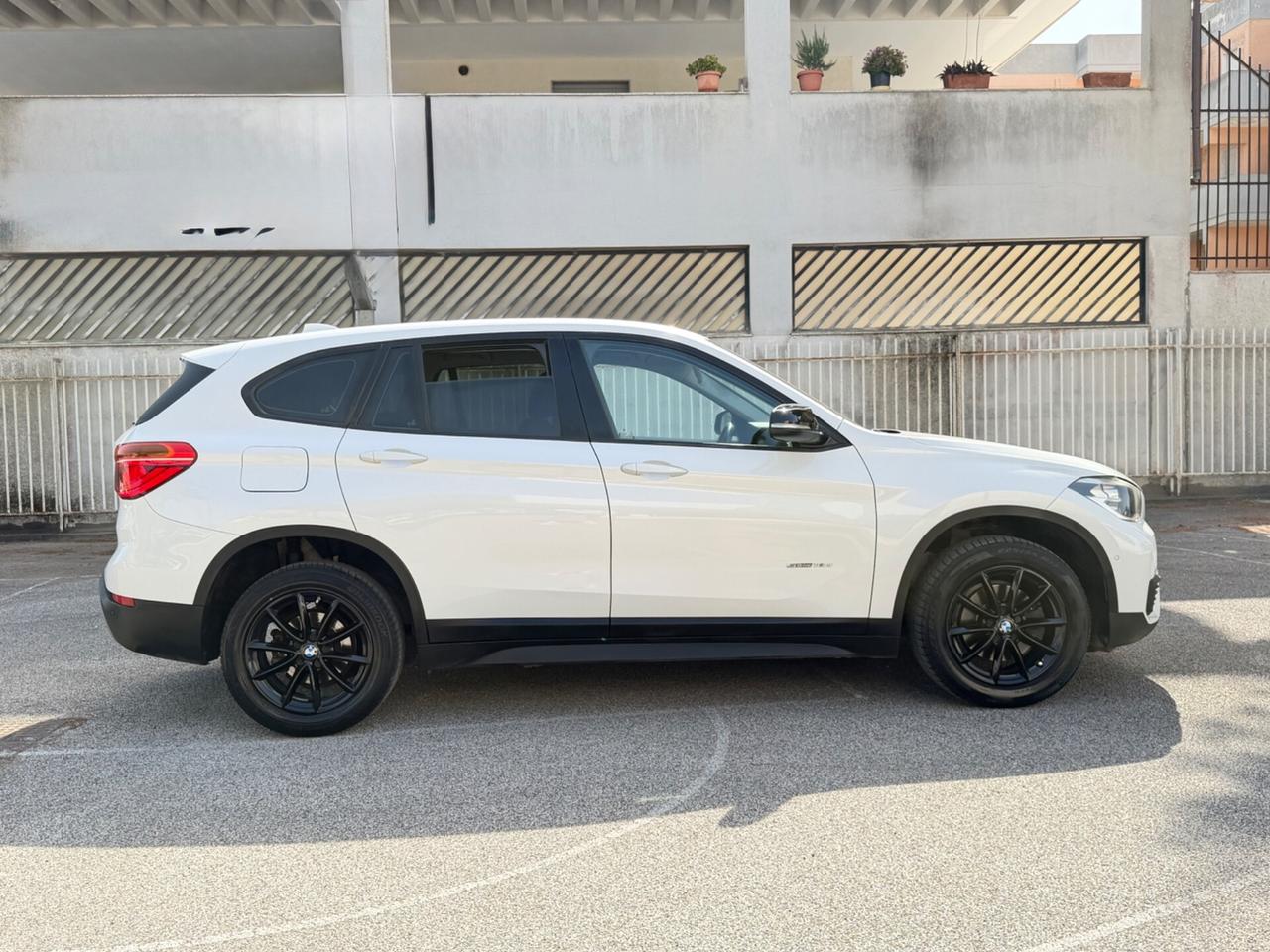 Bmw X1 sDrive18d automatica