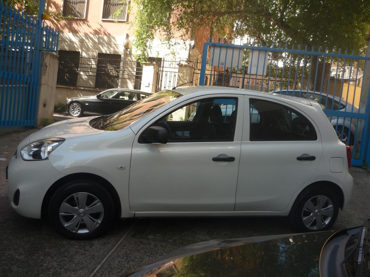 Nissan Micra 1.2 12V 5 porte Acenta Young