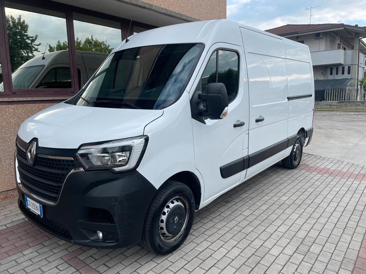 RENAULT MASTER L2H2 Doppia porta laterale