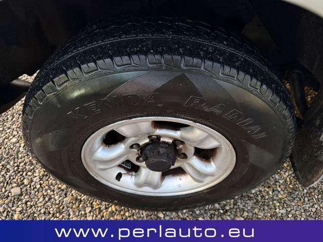 NISSAN Terrano II 2.7 Tdi 5 porte SE