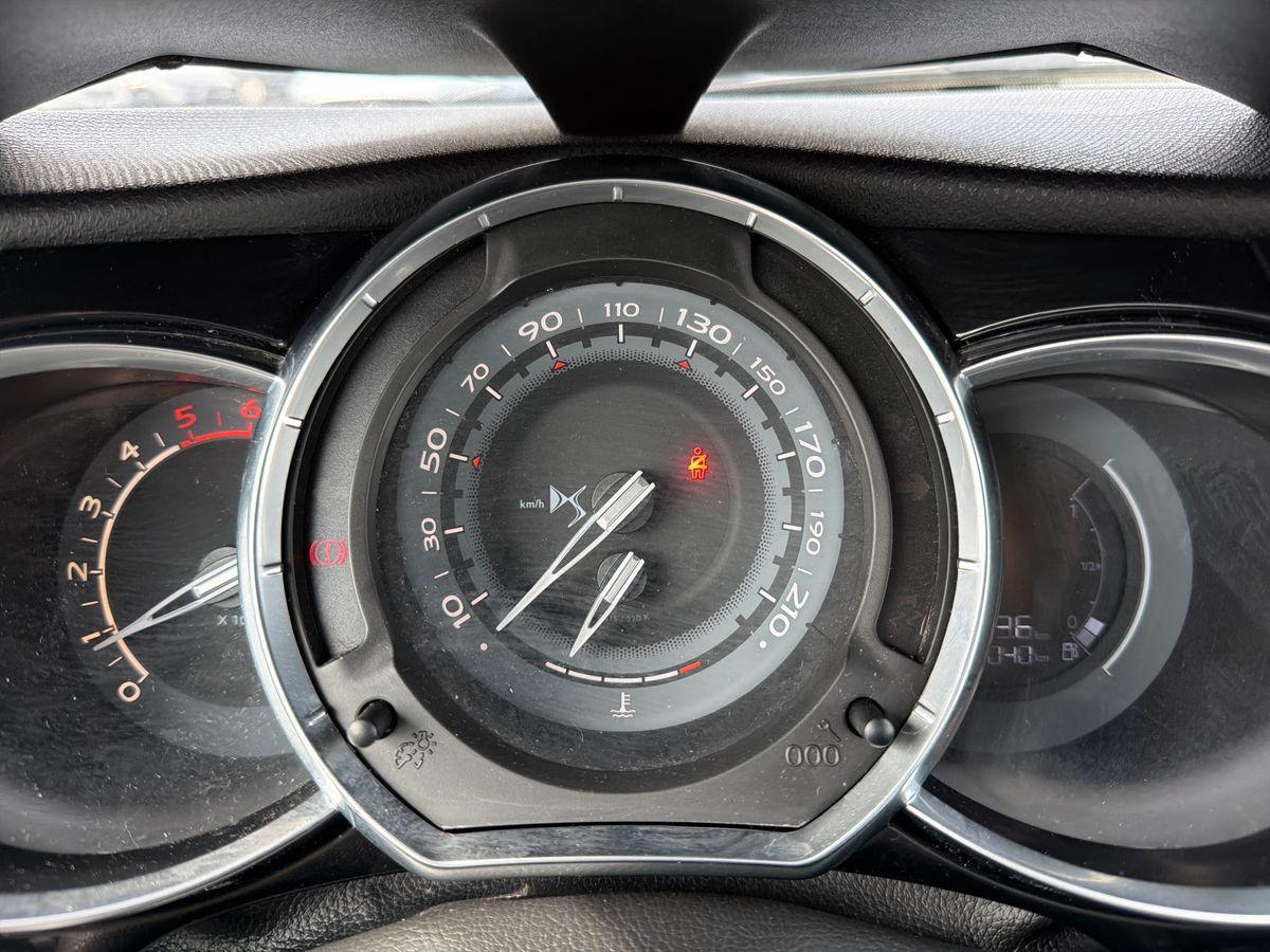 DS DS3 1.6 bluehdi DS Performance line 75cv