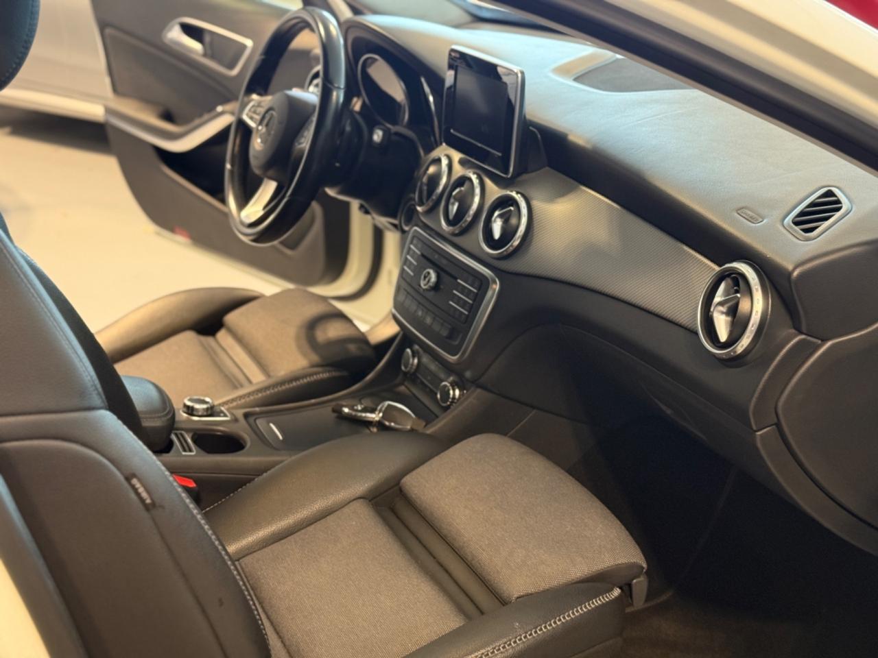 Mercedes-benz GLA 180 d Automatic Sport