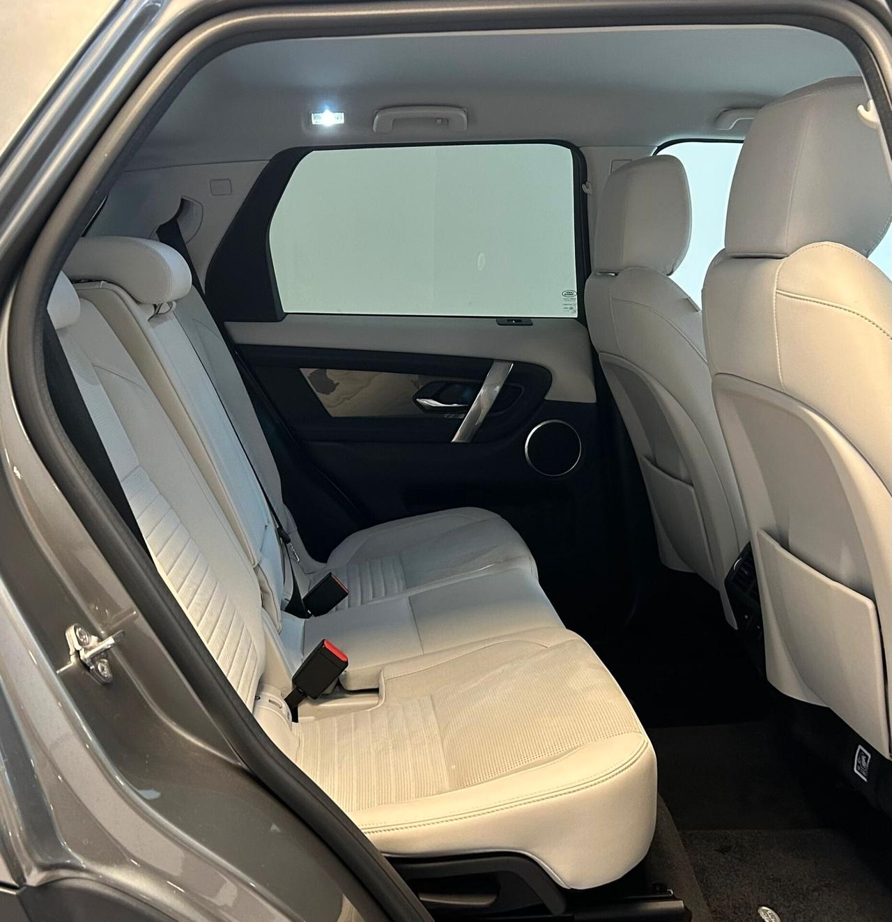 Land Rover Discovery Sport 2.0 TD4 180 CV AWD Auto SE