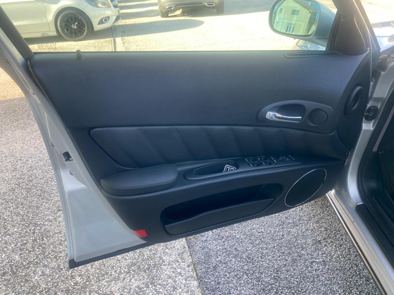 Alfa Romeo 166 2.4 JTD Progression