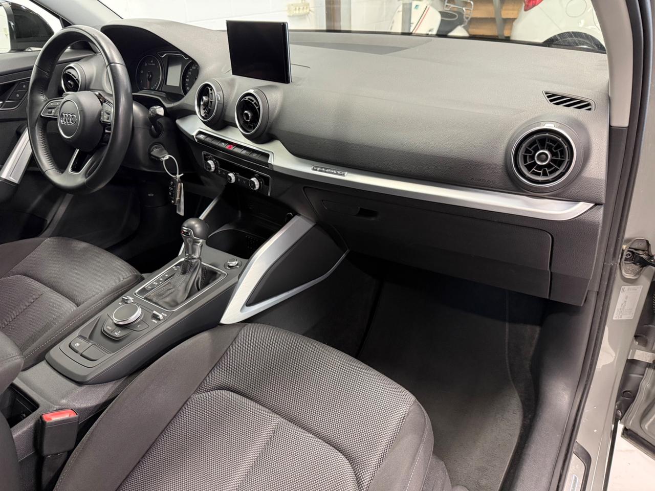 Audi Q2 35 TDI QUATTRO S tronic line Edition