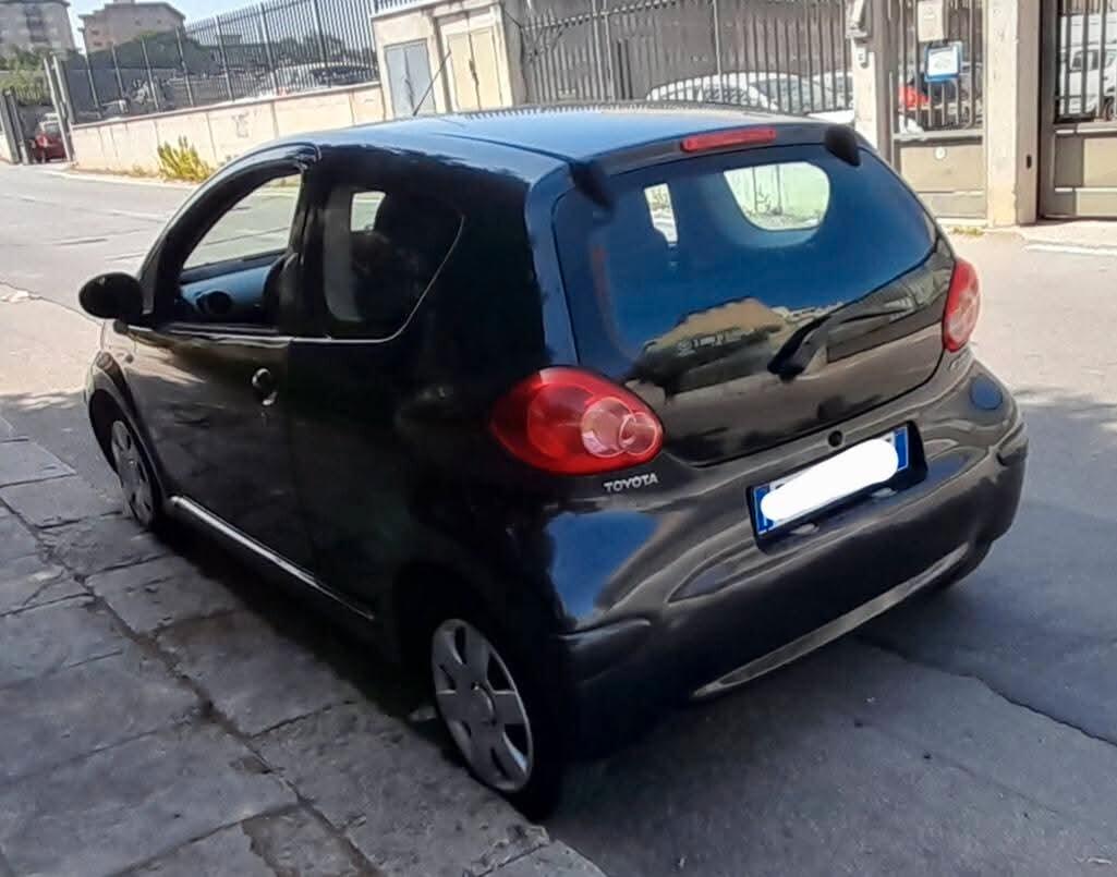 Toyota Aygo 1.0 12V VVT-i 3 porte