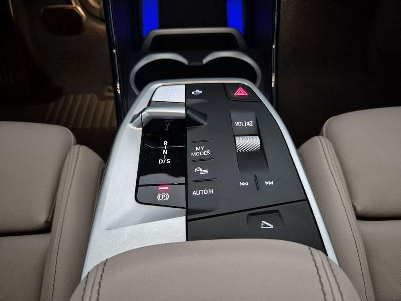 BMW X1 U11 xdrive23d mhev 48V MSport auto