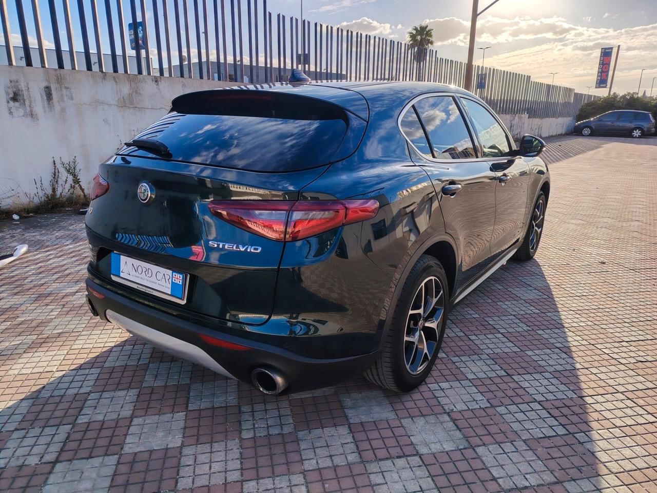 Alfa Romeo Stelvio 2.2 Turbodiesel 210 CV AT8 Q4 Executive