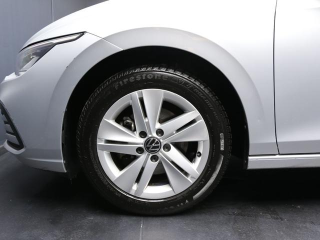 VOLKSWAGEN Golf 1.0 eTSI 110CV EVO DSG Life
