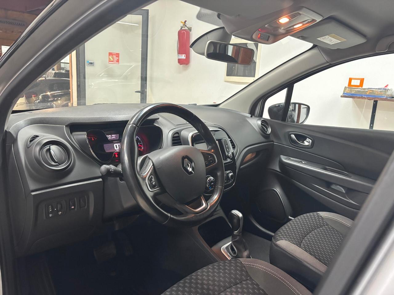 Renault Captur 1.5 90CV dCi EDC Energy Initiale Paris