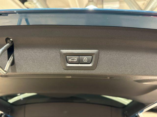 MINI Countryman 2.0 Cooper D ALL4 Hype Auto-19"-Tetto-Camera-FULL