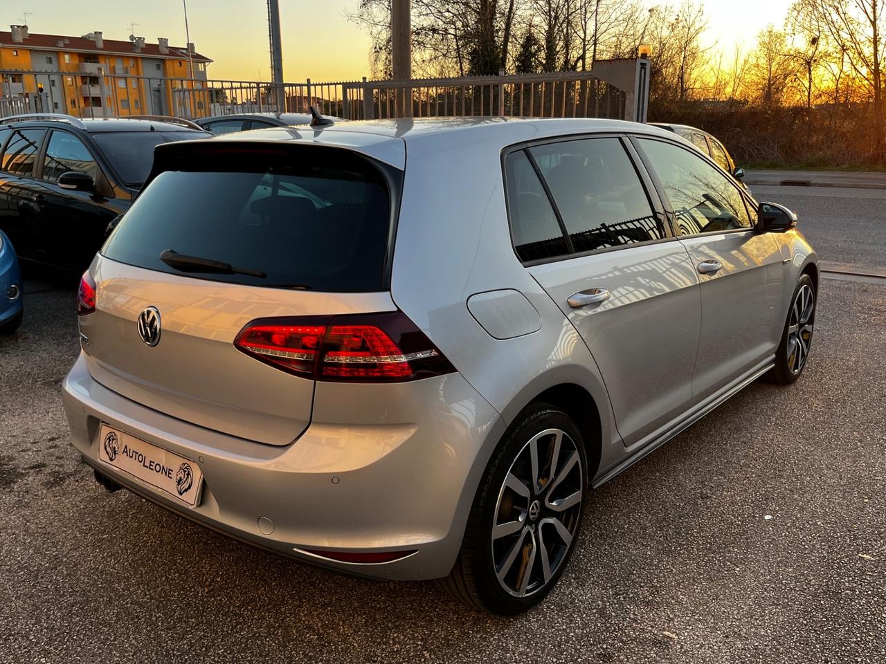 Volkswagen Golf GTE 204cv Plug-In Hybrid 1.5 TSI Dsg