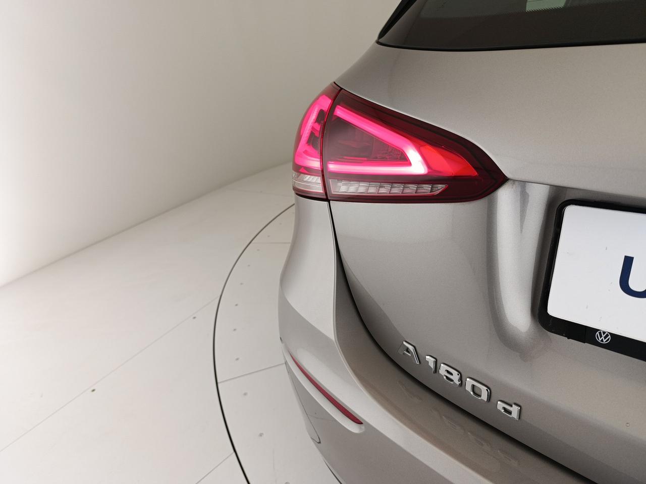 Mercedes Classe A 180 d business extra auto