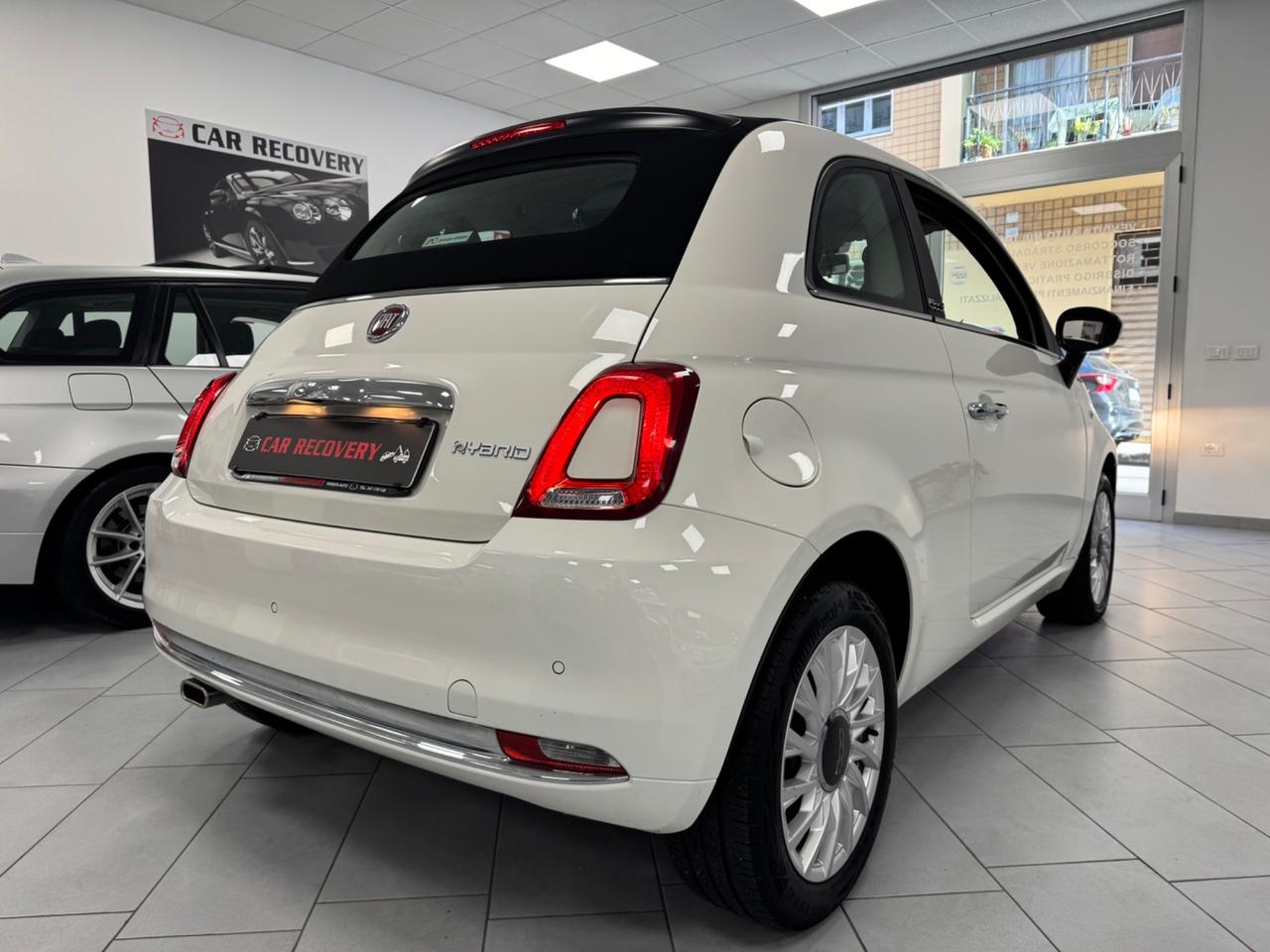 Fiat 500 C 1.0 Hybrid Dolcevita Special Edition