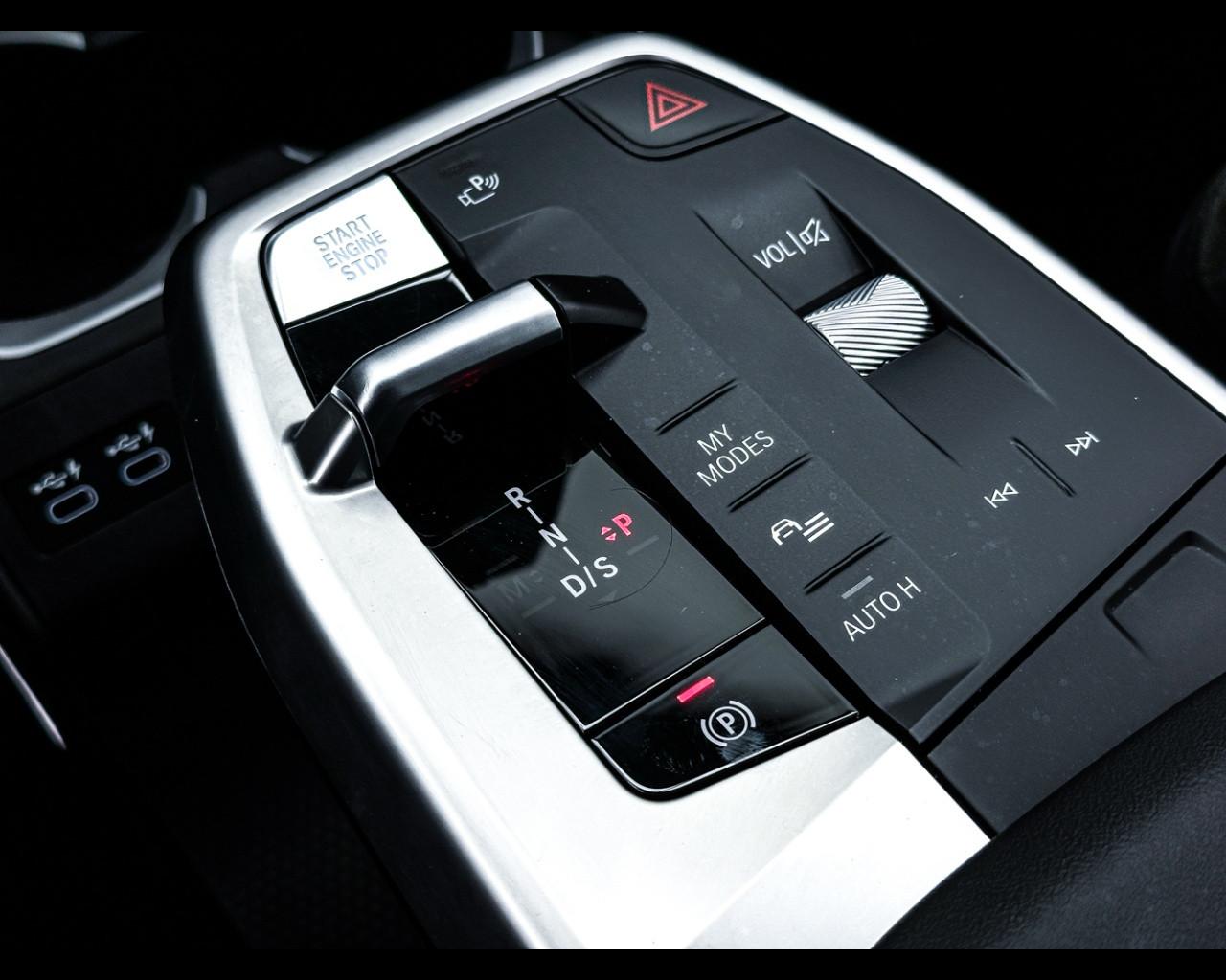 BMW X1 (U11) - X1 xDrive 25e Msport