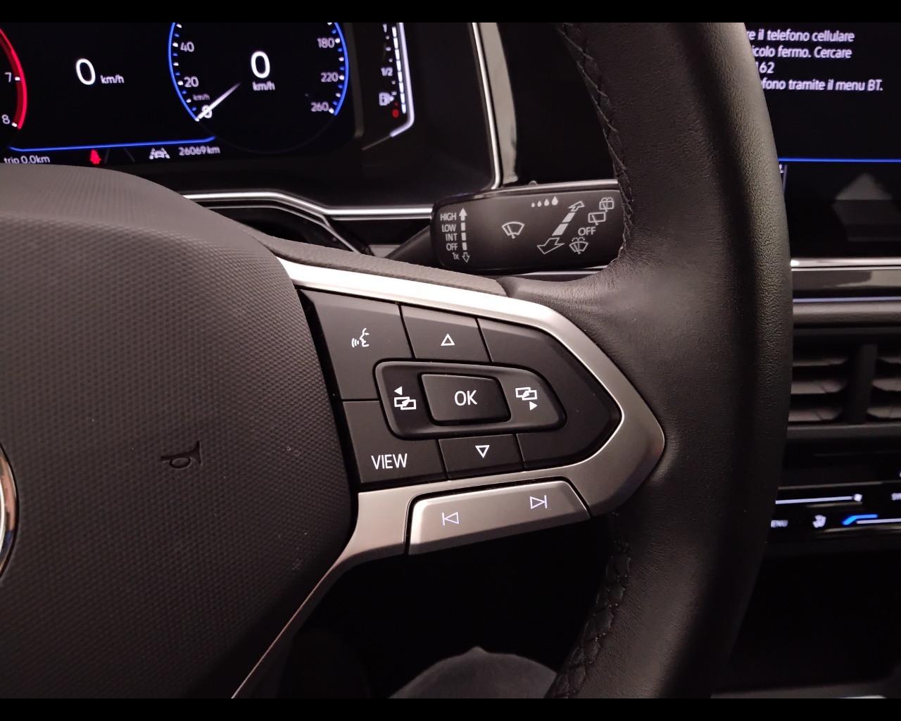 VOLKSWAGEN Polo VI 2022 - Polo 1.0 tsi Style 95cv