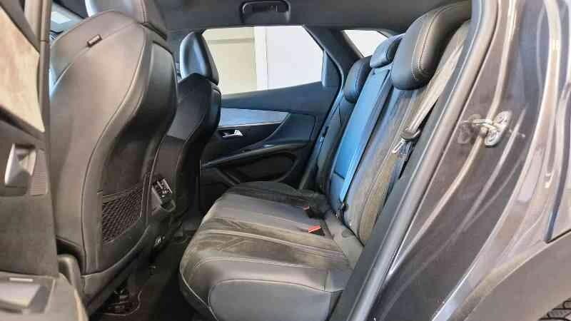 Peugeot 3008 BlueHDi 130 CV S&S EAT8 GT