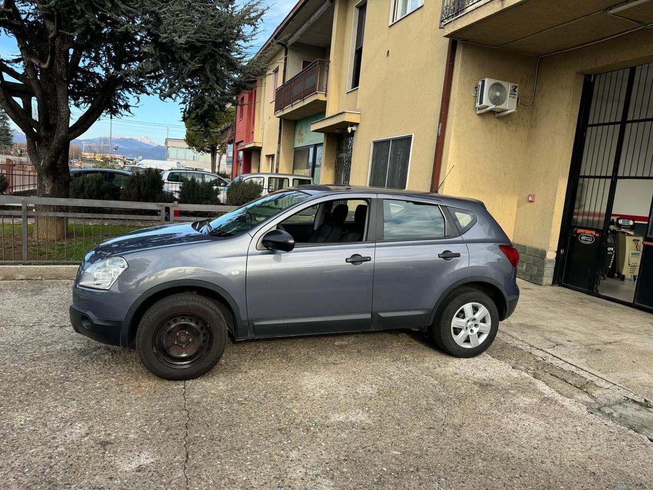Nissan Qashqai Nissan QASHQAI benzina con 125.600 km