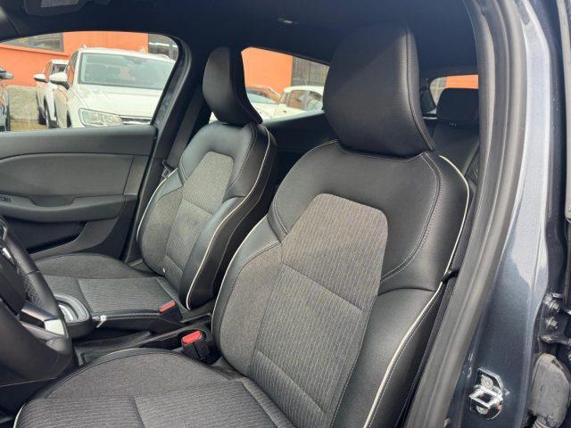 RENAULT Clio Full Hybrid E-Tech 140 CV INTENSE