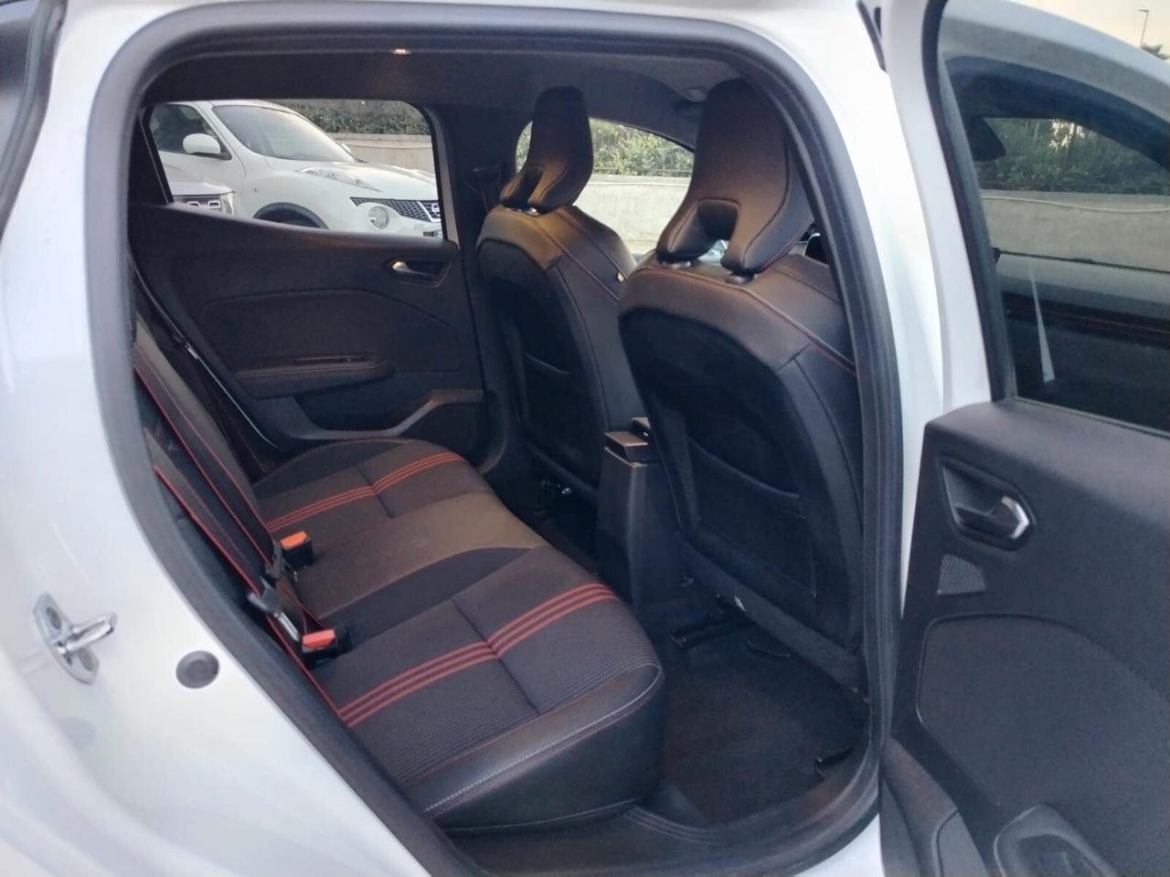 Renault Clio 1.6 E-Tech hybrid R.S. Line 145cv auto