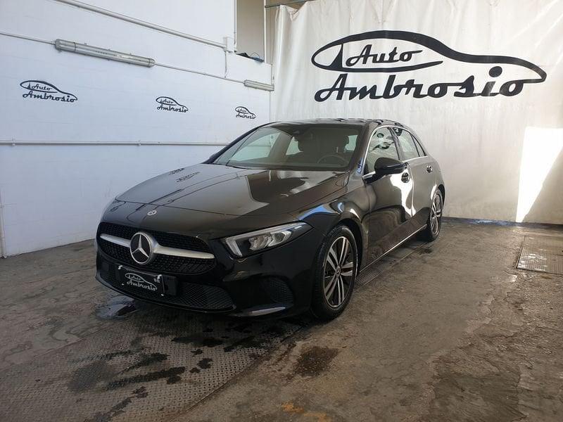 Mercedes-Benz Classe A A 160 Sport DA 229,00 AL MESE