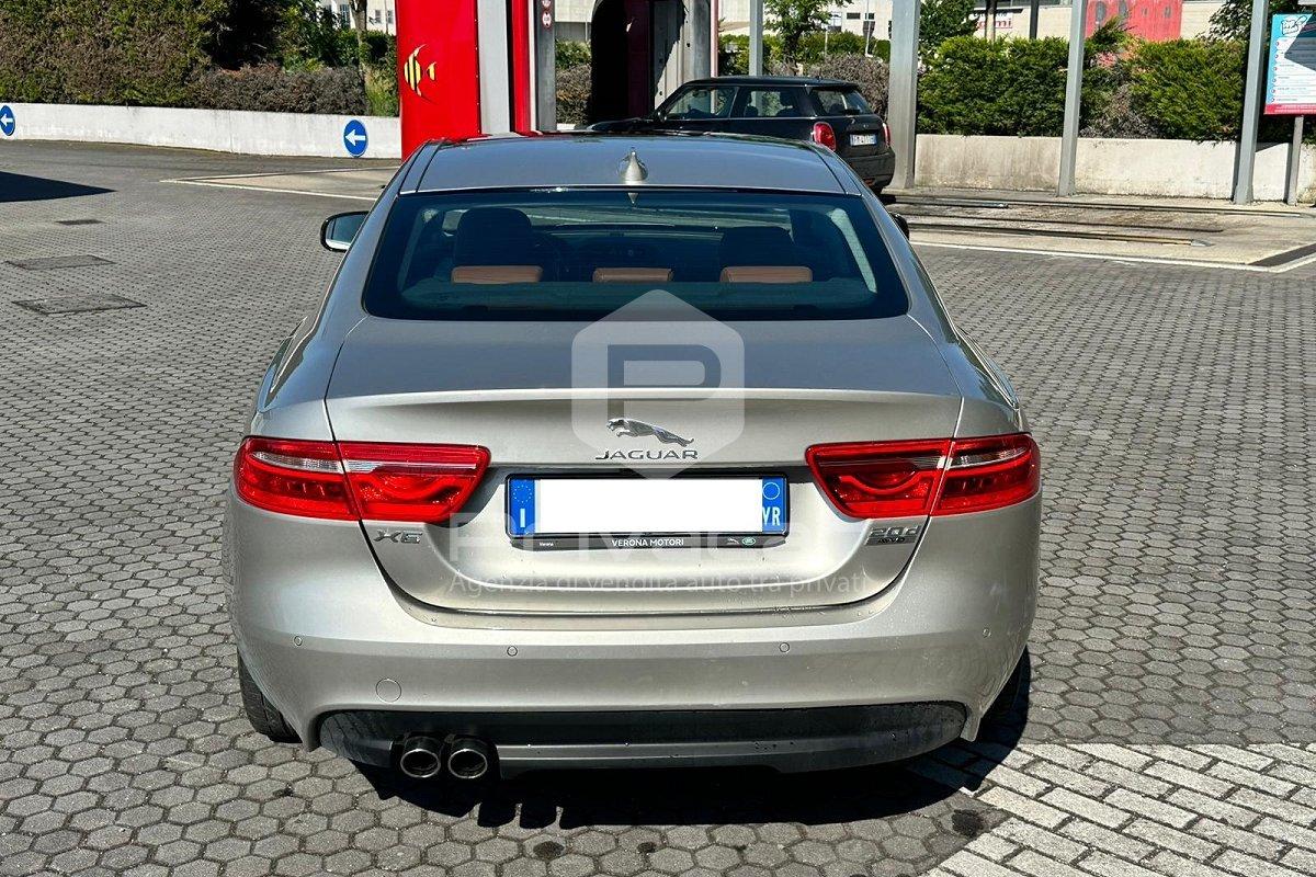 JAGUAR XE 2.0 D Turbo 180 CV AWD aut. Pure