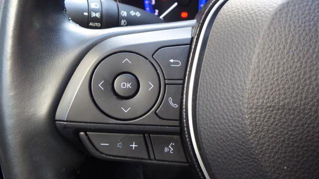 TOYOTA Corolla 1.8 Hybrid Style
