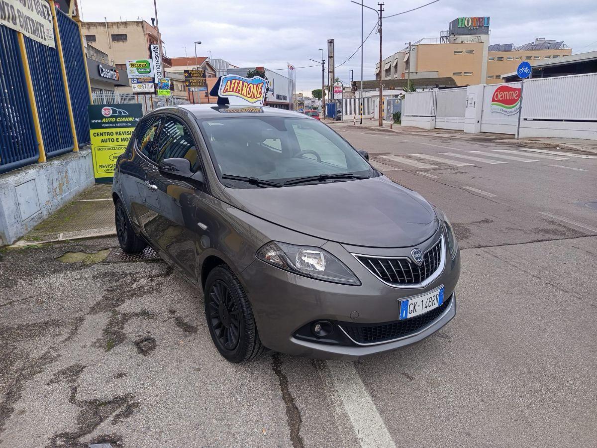 LANCIA Ypsilon 1.0 FireFly 5p. Hybryd Gold 2022