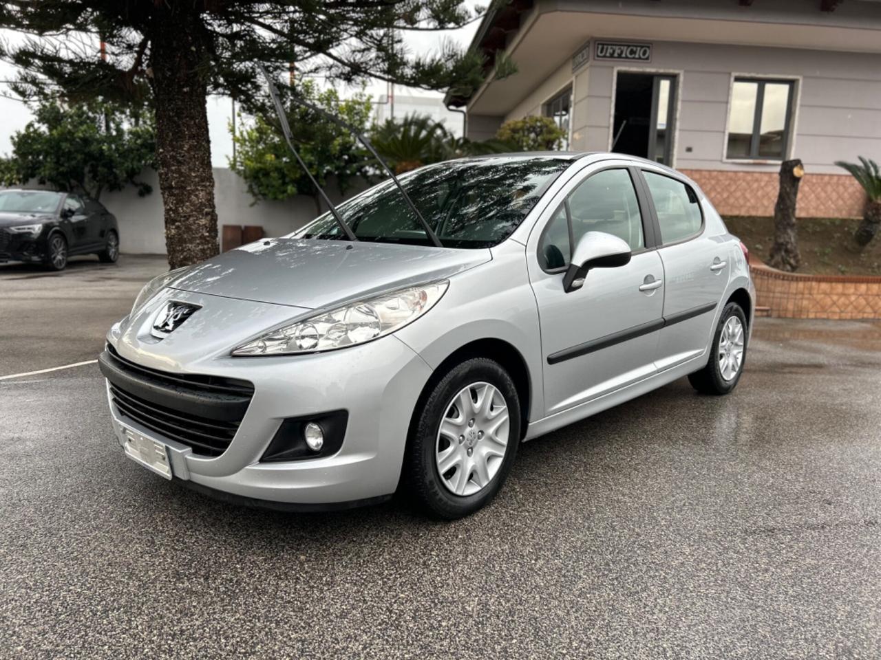 Peugeot 207 1.4 HDi 70Cv