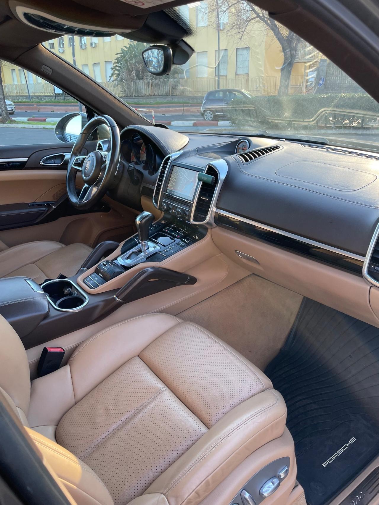 Porsche Cayenne 3.0 Diesel