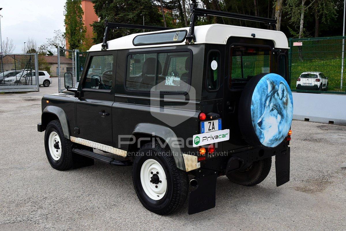 LAND ROVER Defender 90 2.4 TD4 Station Wagon S