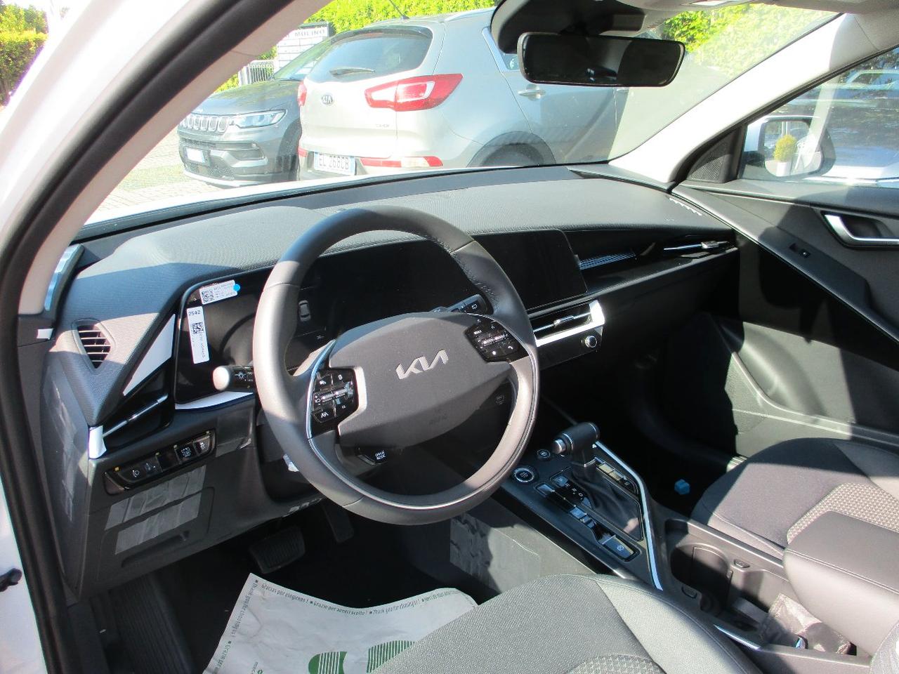 Kia Niro 1.6 gdi hev gpl Business 126cv dct6 TRIFUEL - PRONTA CONS.