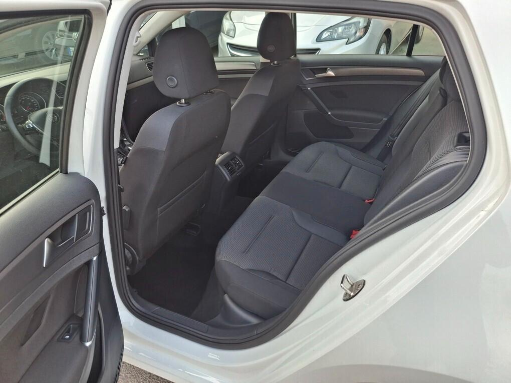 Volkswagen Golf 7.5 2.0 TDI 150cv DSG 12/2019