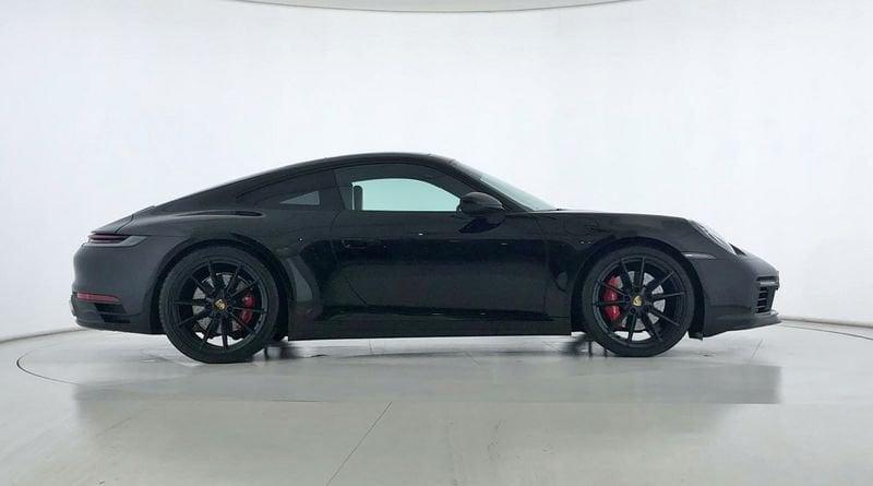 Porsche 911 992 Carrera 4S