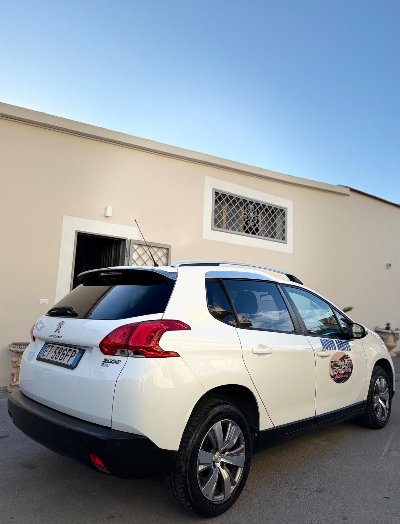Peugeot 2008 1.6 Diesel Urban Cross 92 Cv