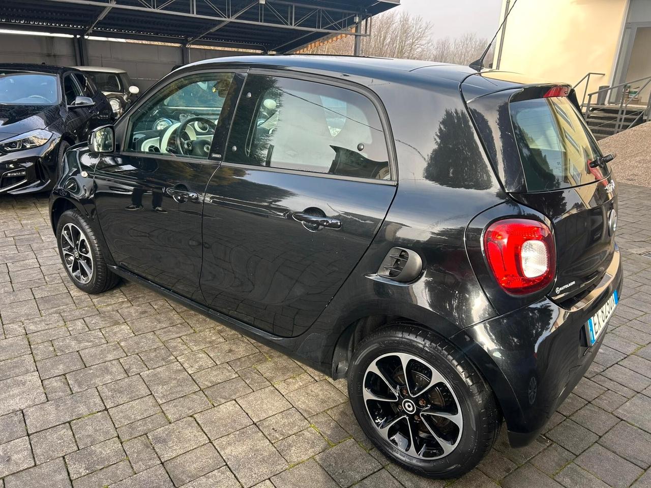 Smart ForFour 70 1.0 Passion TAGLIANDATA NEOPATENTATI