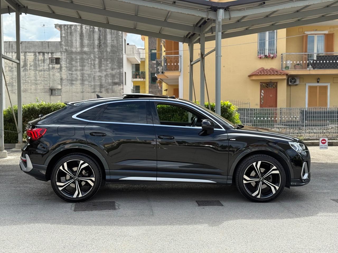 Audi Q3 SPB 35 TDI S LINE - TETTO