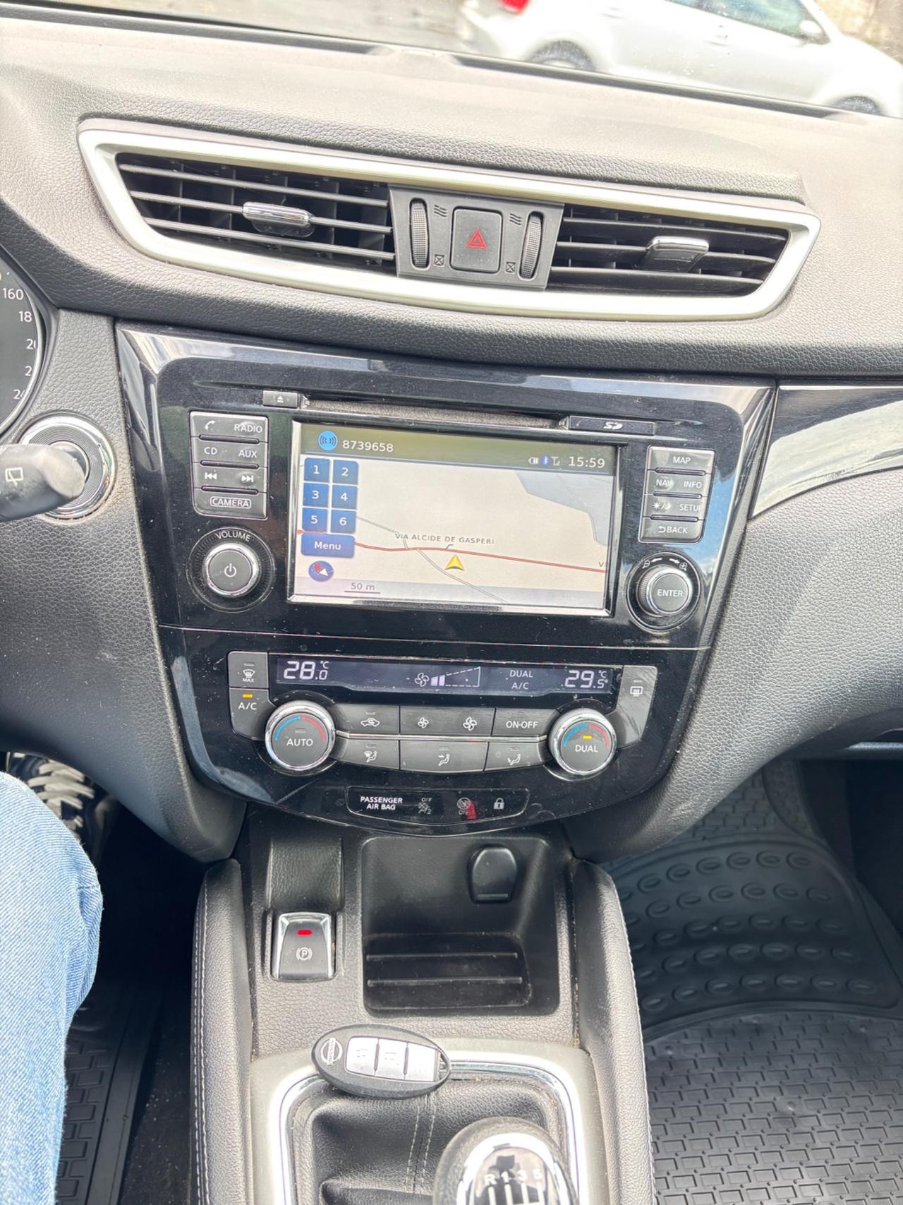 Nissan Qashqai 1.5 dCi N connecta