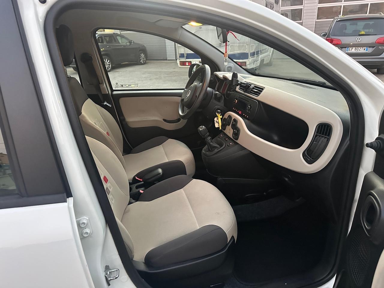 Fiat Panda 0.9 TwinAir Turbo Natural Power Lounge