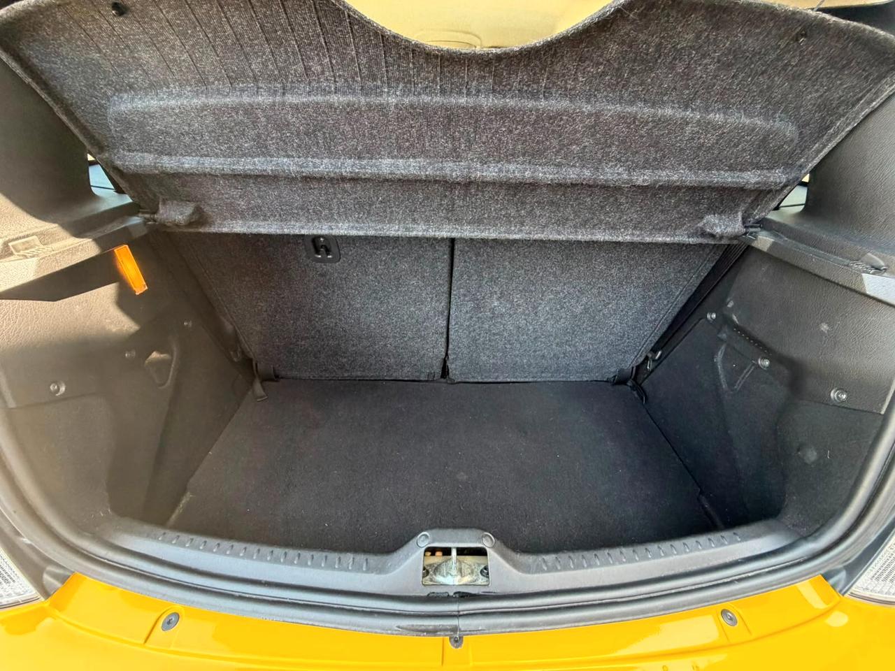 Lancia Ypsilon 1.2 Argento