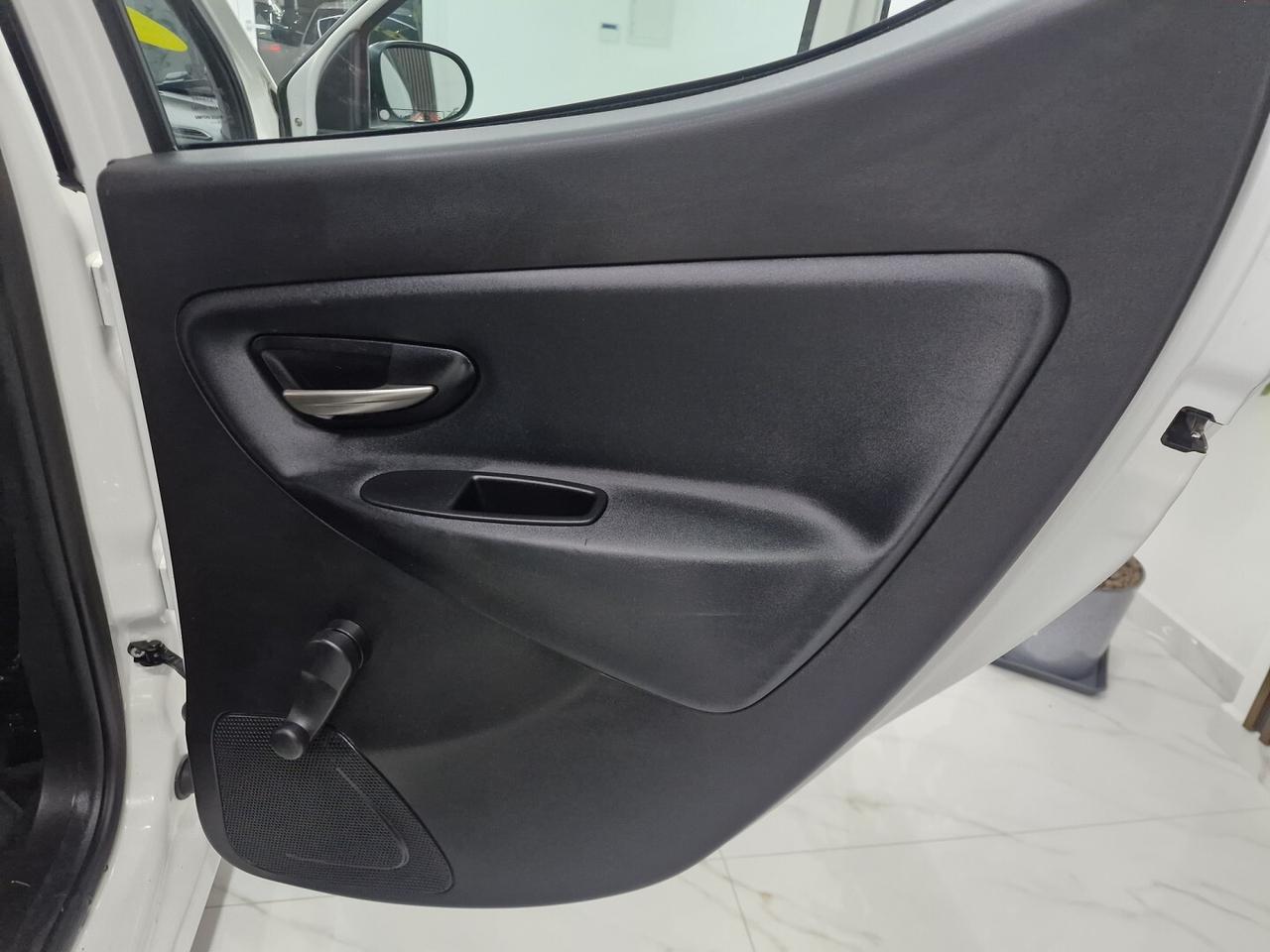 LANCIA YPSILON 1.2 69CV Ecochic GOLD ANNO 2016