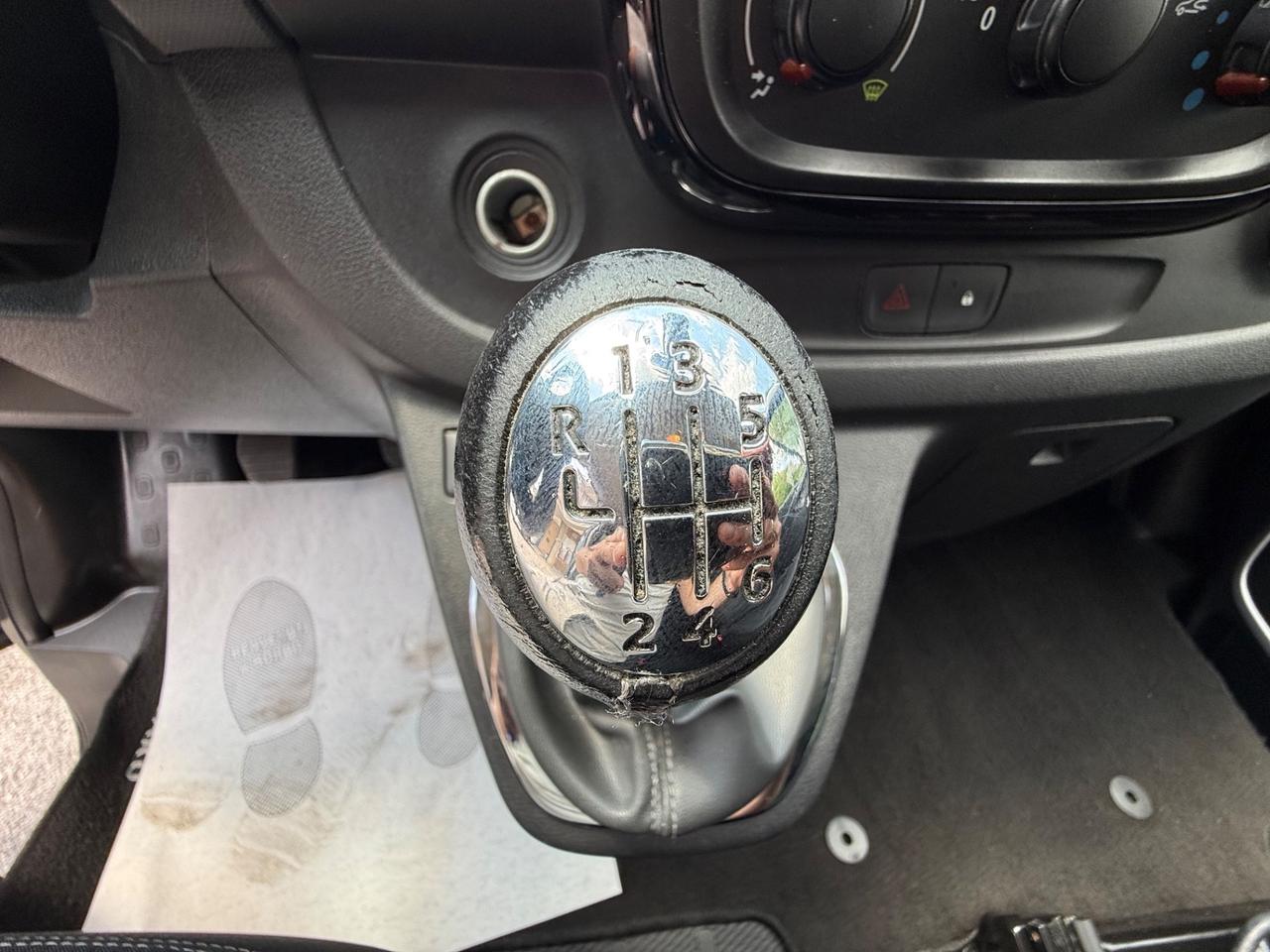 Opel Vivaro 1.6 BiTurbo 145CV - 8 Posti