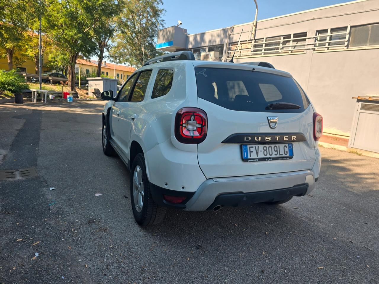 Dacia Duster 1.6 SCe GPL 4x2 Essential