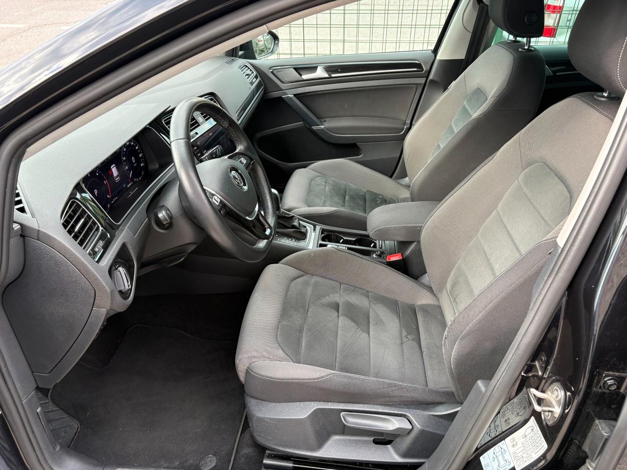 Volkswagen Golf 1.6 TDI 115 CV DSG 5p. Executive BMT
