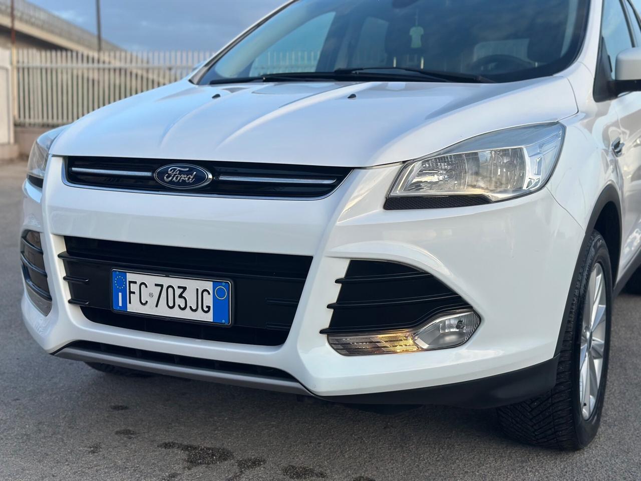 Ford Kuga 2015 2.0 TDCI 150 CV S&S 4WD Titanium