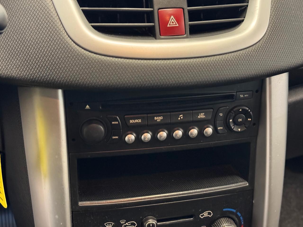 PEUGEOT 207 Plus 1.4cc 75CV 5p. BENZINA/GPL NEOPATENTATI