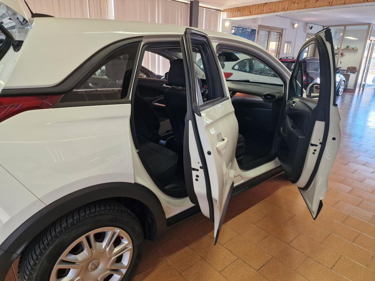 Opel Crossland X 1.6 ECOTEC, 115 mila chilometri