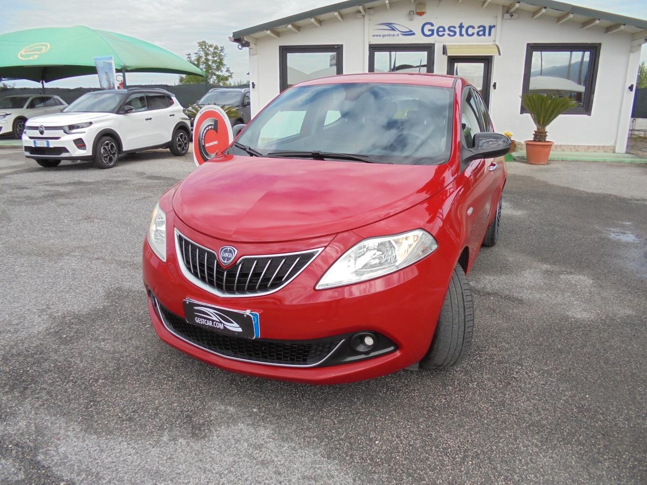 Lancia Ypsilon 1.0 FireFly 5 porte S&S Hybrid Gold