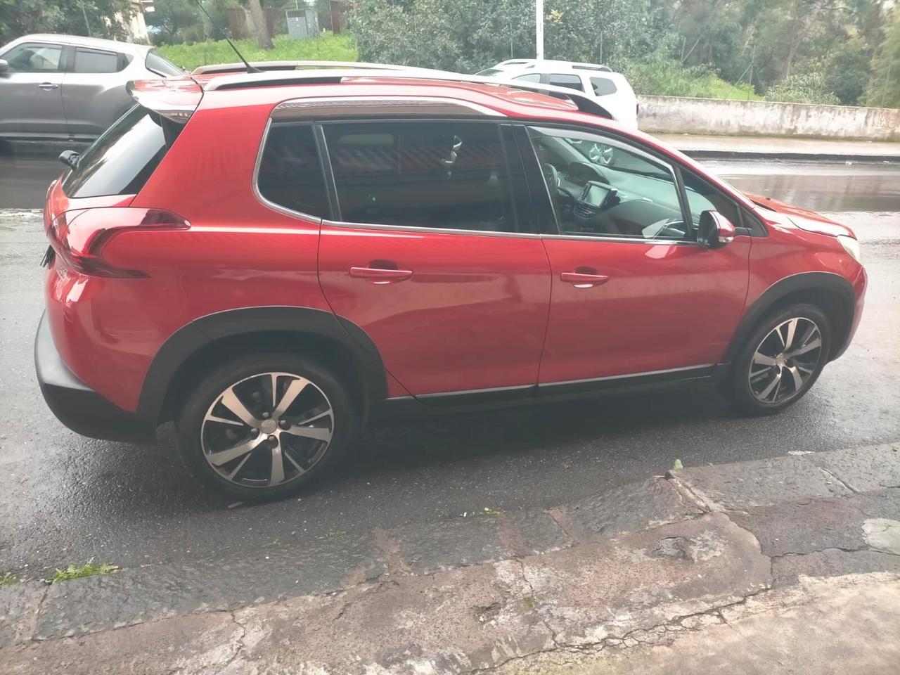 Peugeot 2008 BlueHDi 100 GT Line