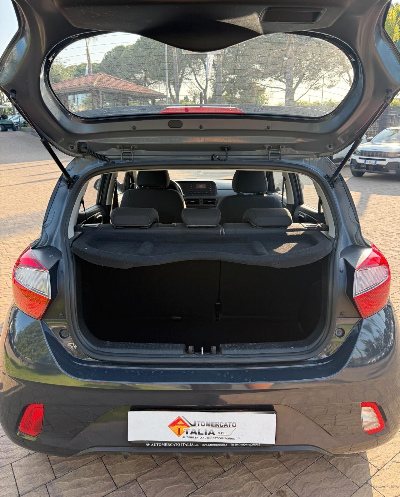 Hyundai i10 1.0 MPI Tech